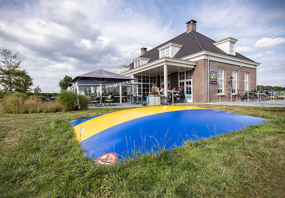 Tema gonfiabile Zwolle airmountain su misura per i bambini. Acquista airmountains gonfiabili da JB Gonfiabili Italia